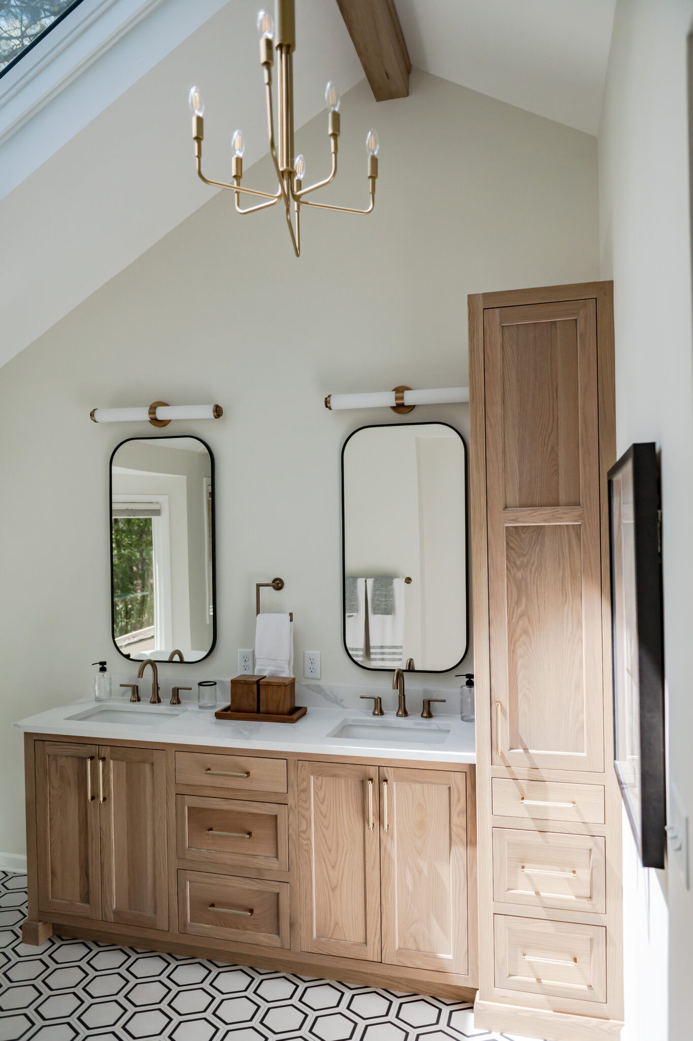Moody Primary Bath | KP Designs Group